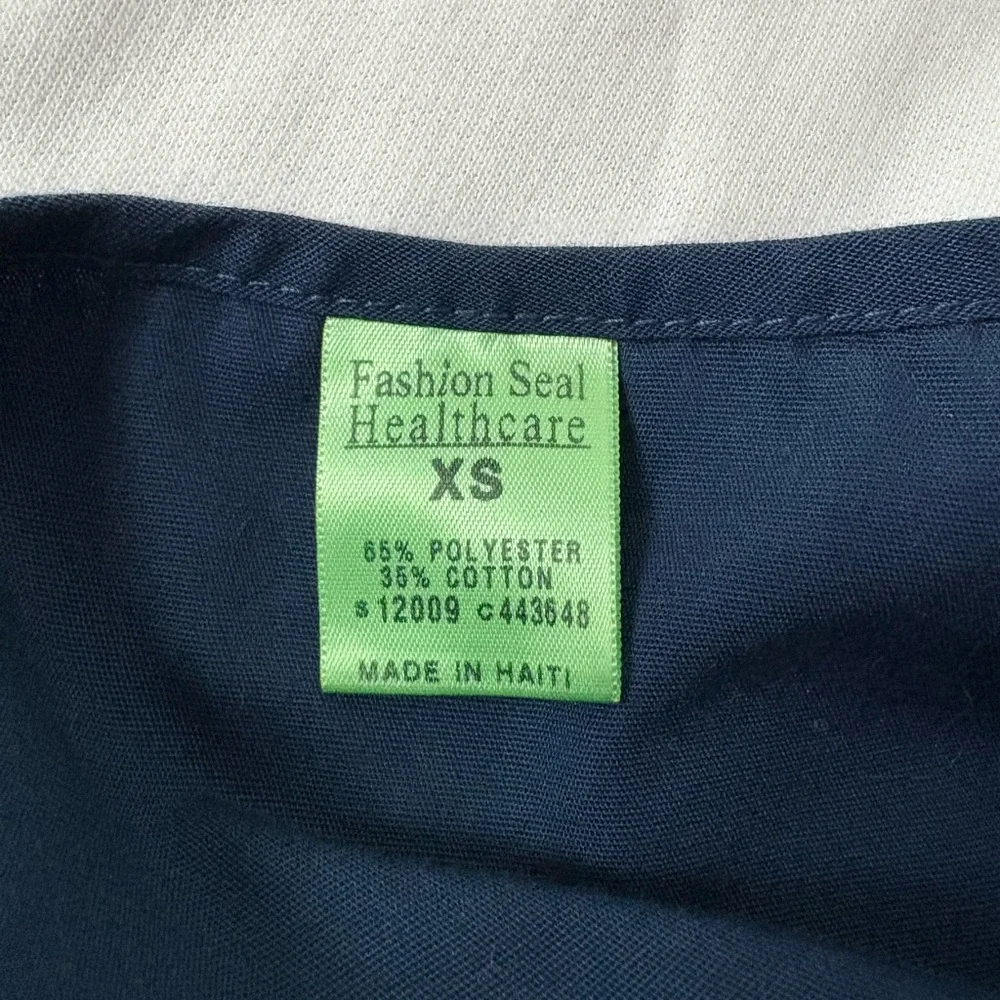 DaVita Navy Blue and Pink Scrub Sets- Bleach Proof - Picture 3 of 7